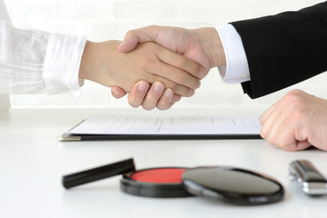 顧問弁護士に依頼するタイミング